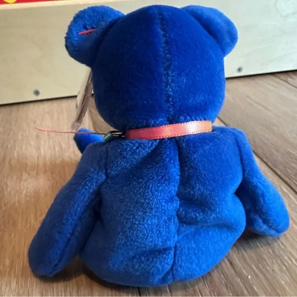 Ty 1998 Clubby Bear Beanie Baby Stuffed Animals